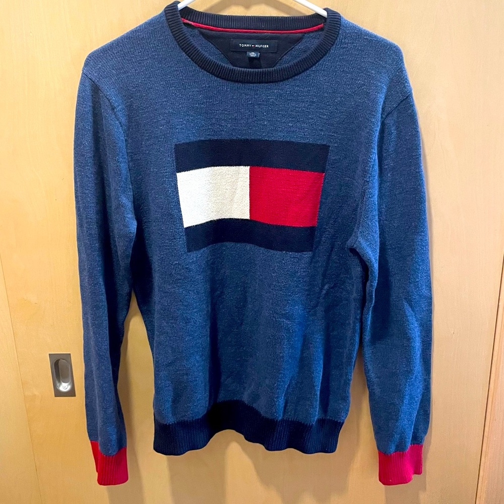 Tommy Hilfiger women’s XS long sleeve sweater